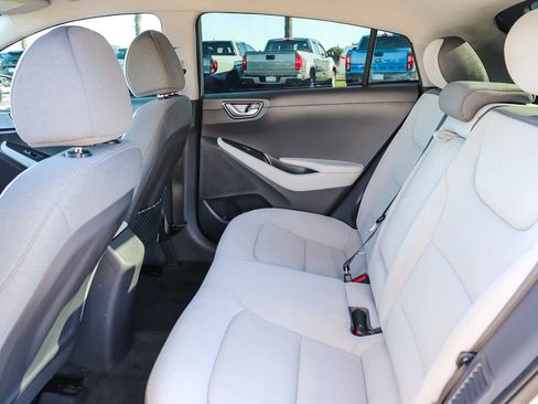 Used 2022 Hyundai Ioniq SE image 20