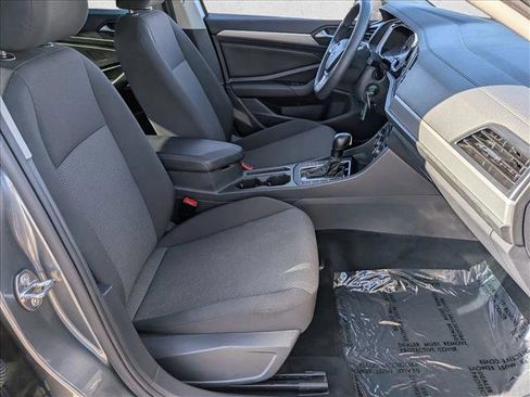 Used 2019 Volkswagen Jetta FWD image 25