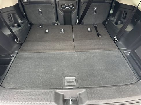 Used 2023 Honda Pilot Elite image 25