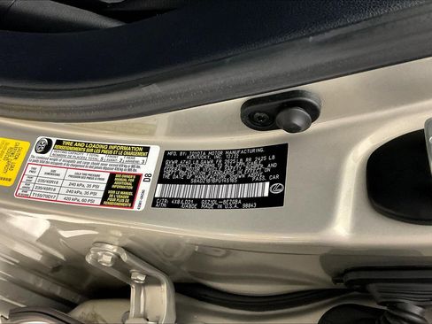 Used 2023 Lexus ES 350 w/ Premium Package FWD image 19