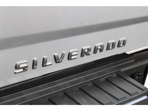 Used 2018 Chevrolet Silverado 3500 LTZ w/ Duramax Plus Package image 42