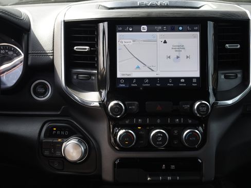 Used 2024 RAM 1500 Laramie image 9