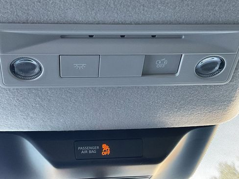 New 2026 Nissan Kicks SV image 28