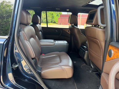 Used 2017 INFINITI QX80 4WD image 28