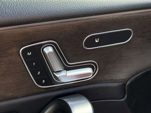 Used 2019 Mercedes-Benz A 220 4MATIC image 27