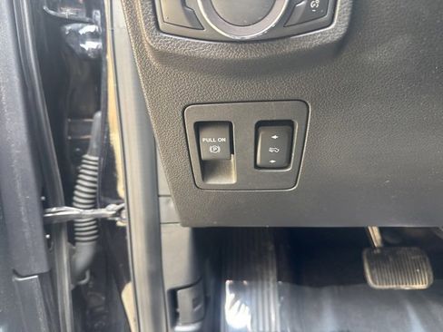 Used 2019 Ford Expedition XLT w/ Equipment Group 202A image 14