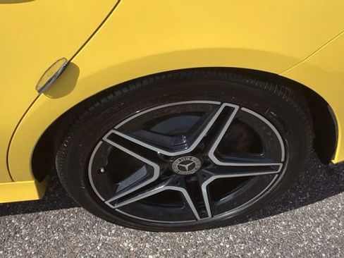 Used 2020 Mercedes-Benz CLA 250 4MATIC image 9