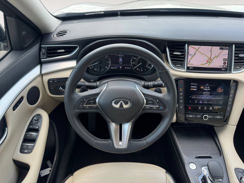 Used 2021 INFINITI QX50 Essential w/ Convenience Package AWD/4WD image 12