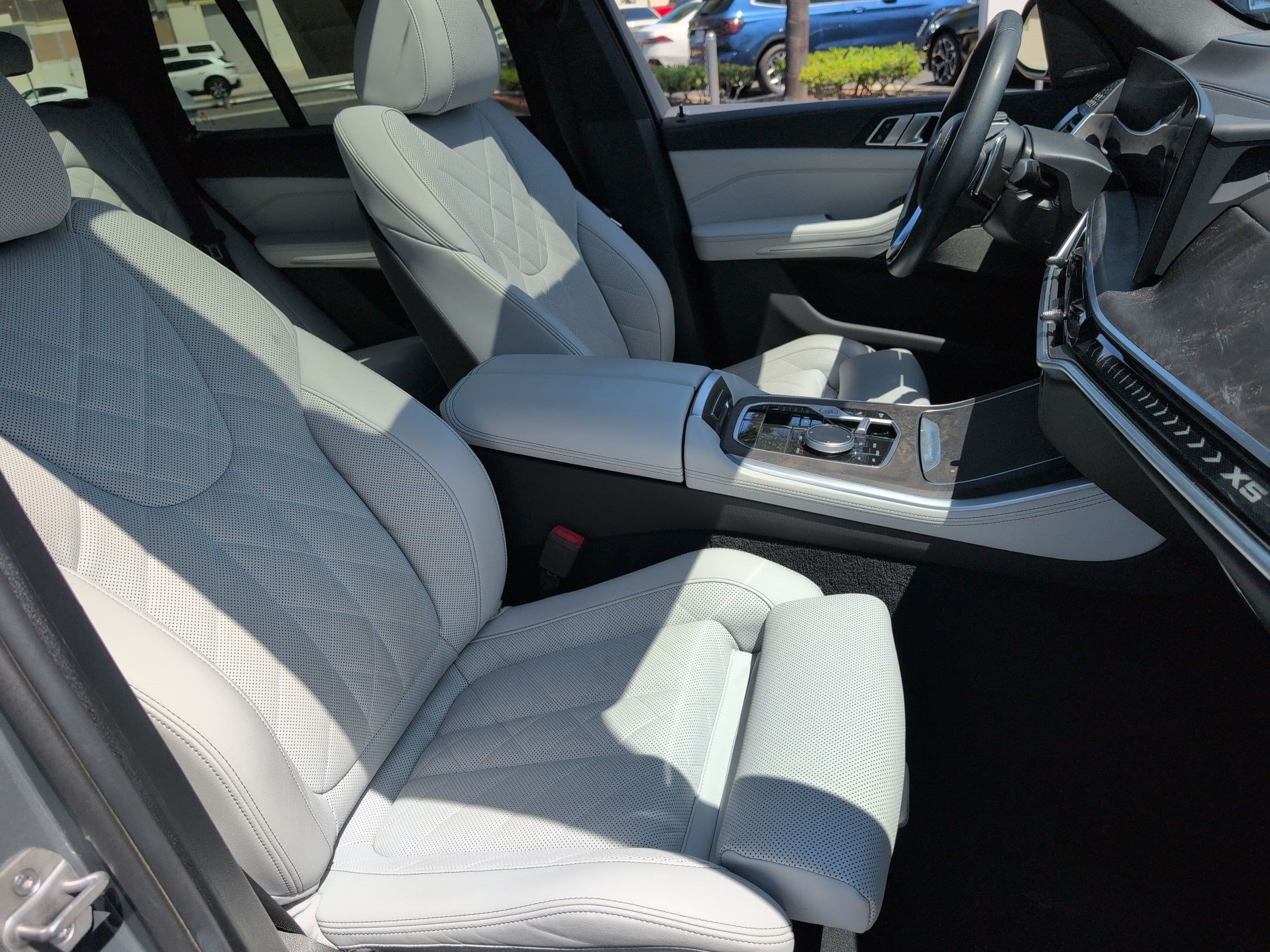 Used 2024 BMW X5 sDrive40i w/ Premium Package RWD image 33