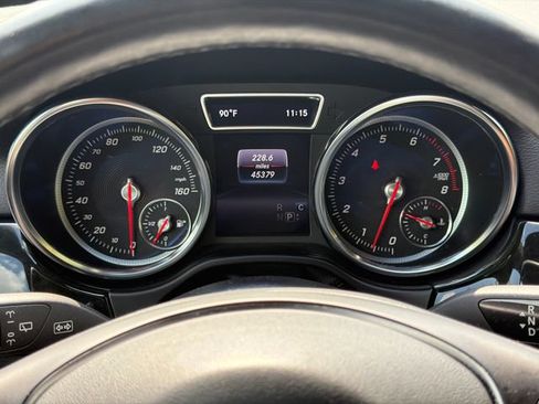 Used 2018 Mercedes-Benz GLE 350 4MATIC image 32