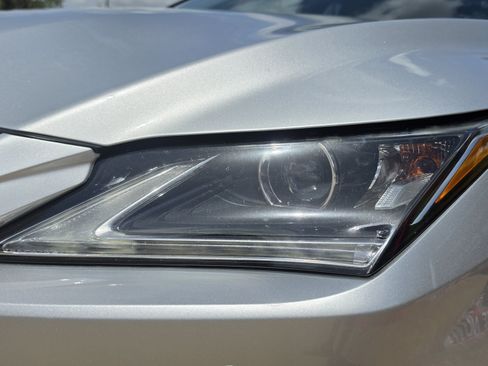 Used 2016 Lexus RX 350 FWD w/ Premium Package image 10