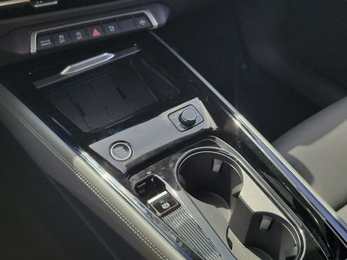 New 2026 Audi Q3 quattro 2.0T AWD/4WD image 14