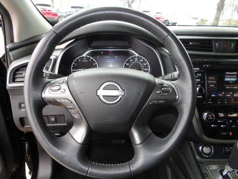 Certified 2023 Nissan Murano SV w/ SV Midnight Edition Package image 34