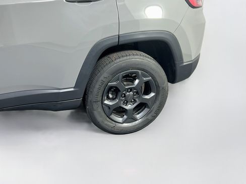 Used 2022 Jeep Compass Trailhawk w/ Sun and Sound Group AWD/4WD image 29