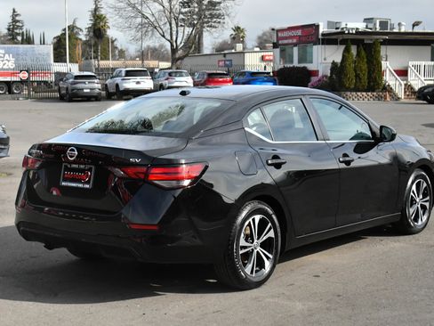 Used 2023 Nissan Sentra SV image 8
