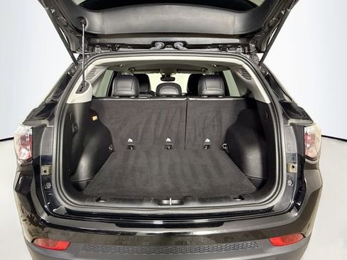 Used 2022 Jeep Compass Latitude w/ Convenience Group image 24