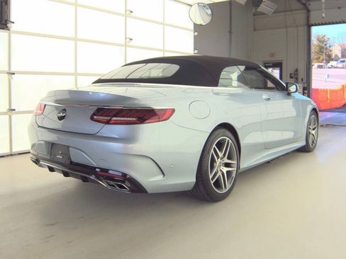 Used 2019 Mercedes-Benz S 560 Cabriolet w/ AMG Line Exterior image 3