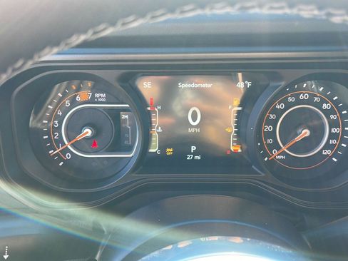 New 2026 Jeep Wrangler Unlimited Sahara AWD/4WD image 16