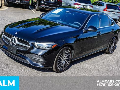 Used 2025 Mercedes-Benz C 300 Sedan image 14