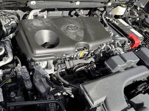 Used 2024 Toyota RAV4 LE image 21