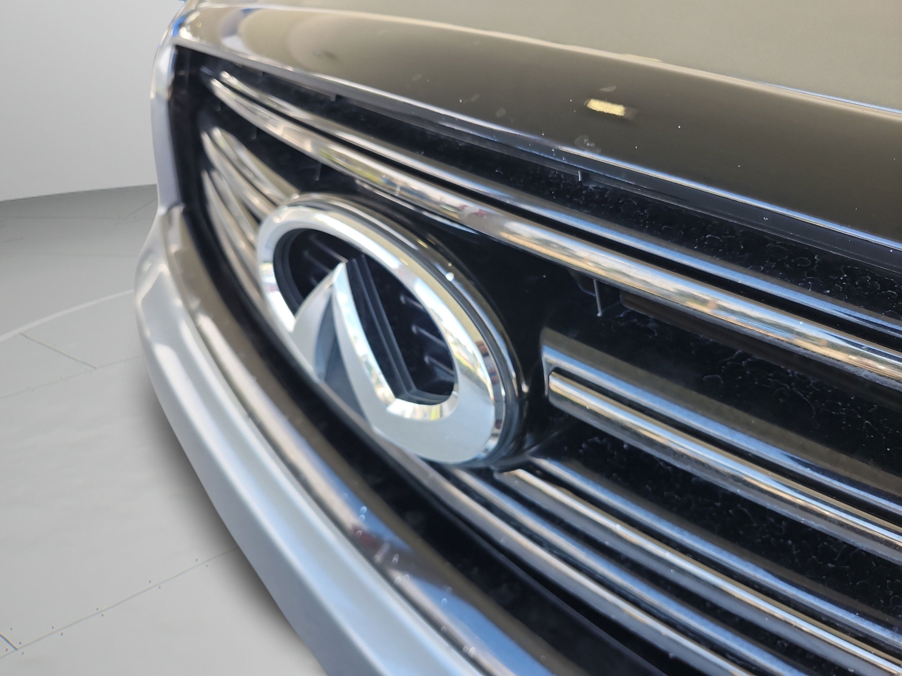 Used 2016 INFINITI QX70 2WD w/ Premium Package image 28