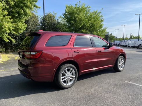 Used 2022 Dodge Durango GT image 9