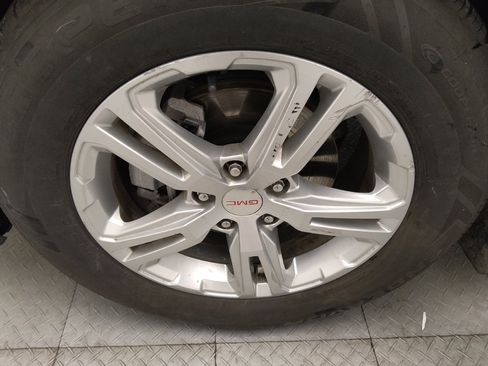 Used 2019 GMC Terrain SLE w/ Driver Convenience Package FWD image 31