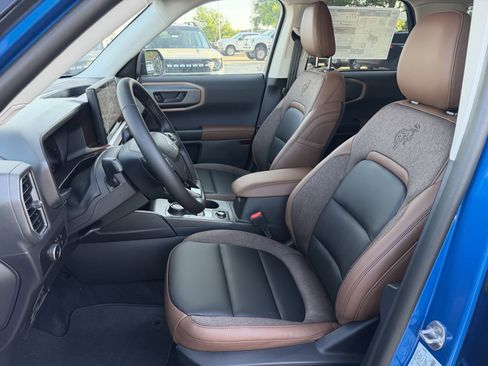New 2026 Ford Bronco Sport Outer Banks w/ Outer Banks Tech Package+ AWD/4WD image 22