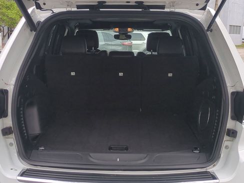 Used 2022 Jeep Grand Cherokee Limited w/ Trailer Tow Group IV image 13