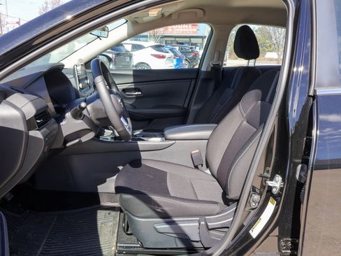 Certified 2025 Nissan Sentra SV w/ All-Weather Package image 7