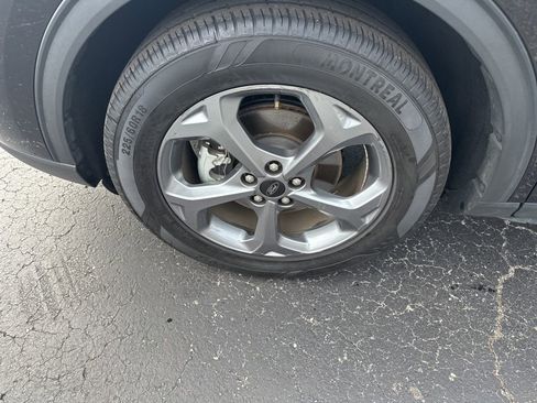 Used 2025 Ford Escape ST-Line image 9