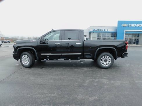 New 2025 Chevrolet Silverado 2500 High Country w/ High Country Premium Package image 10