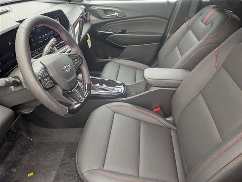 New 2026 Chevrolet Trax RS image 3