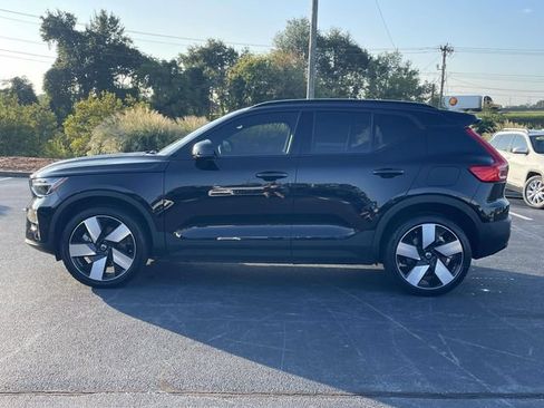 Certified 2023 Volvo XC40 Recharge Ultimate w/ Protection Package Premier AWD/4WD image 4