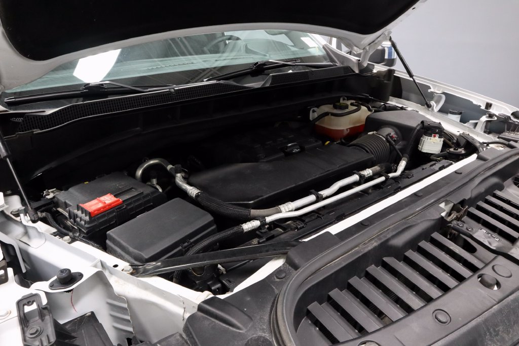 Used 2023 Chevrolet Silverado 1500 LT AWD/4WD image 17