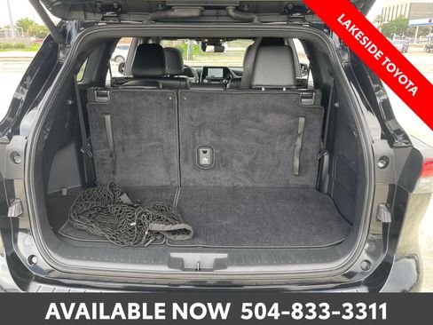 Certified 2024 Toyota Highlander XSE FWD image 21