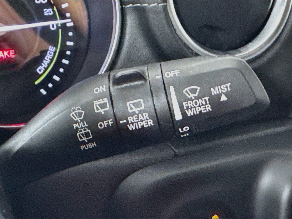 Used 2023 Jeep Wrangler Unlimited Sahara w/ Cold Weather Group AWD/4WD image 15