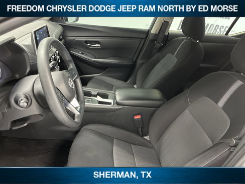 Used 2024 Nissan Sentra SV image 7