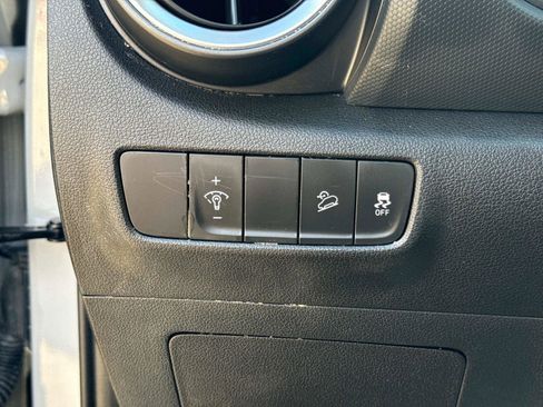 Certified 2023 Hyundai Kona SEL image 29