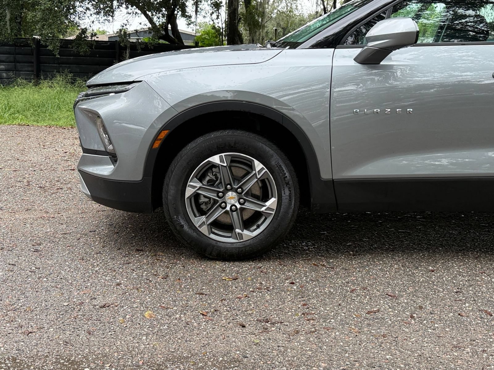 Used 2026 Chevrolet Blazer LT FWD image 9