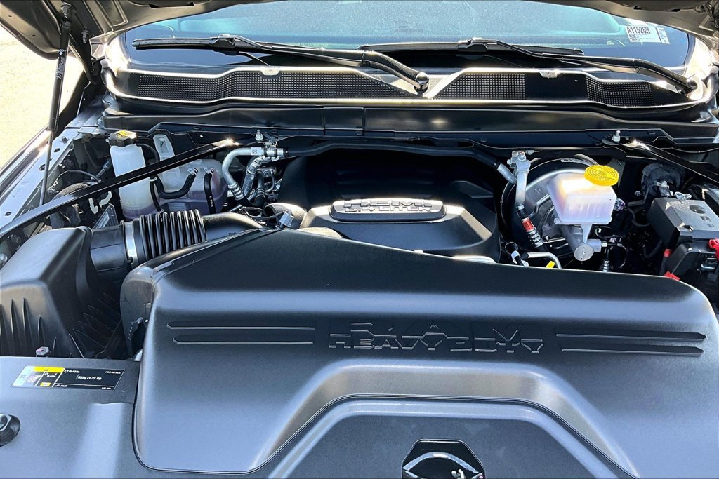 Certified 2026 RAM 2500 Big Horn AWD/4WD image 31