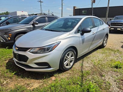 Used 2018 Chevrolet Cruze LT w/ Convenience Package