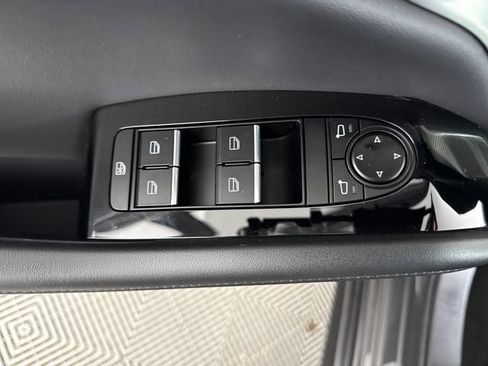 New 2026 MAZDA MAZDA3 Hatchback w/Premium Plus Pkg image 23