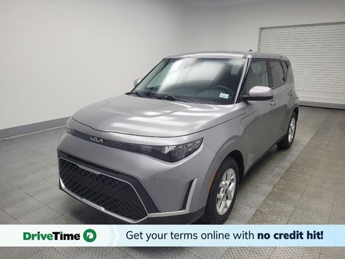 Used 2023 Kia Soul LX w/ LX Technology Package image 1