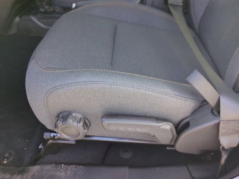 New 2026 Jeep Gladiator Sport image 14