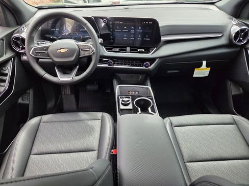 New 2026 Chevrolet Equinox LT w/ Convenience Package II image 19