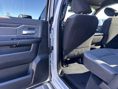 Used 2022 RAM 2500 Big Horn image 11