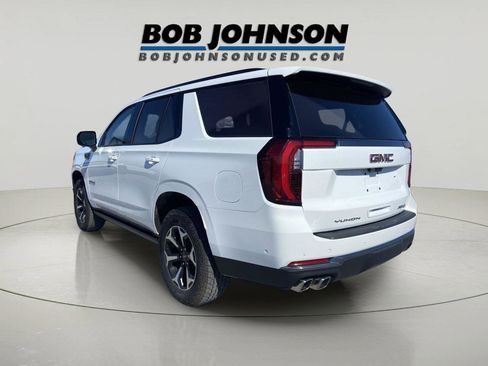 Used 2026 GMC Yukon AT4 w/ AT4 Premium Package AWD/4WD image 5