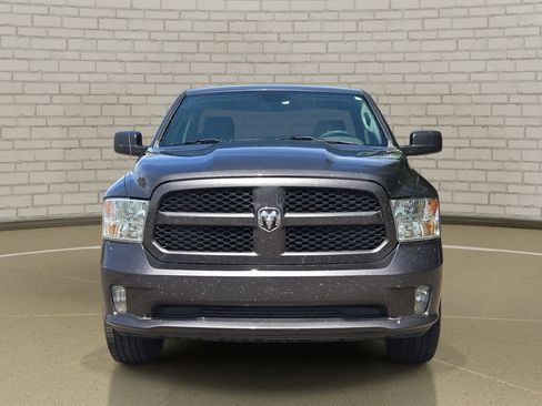 Used 2019 RAM 1500 Express RWD image 2