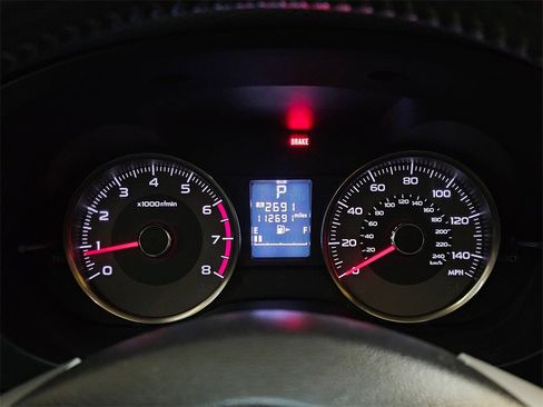 Used 2015 Subaru Forester 2.5i Limited image 23